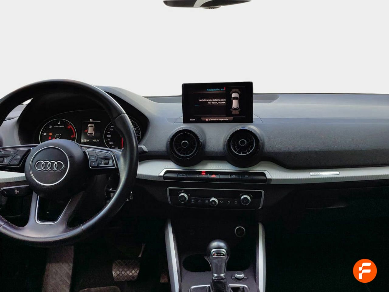 Foto Audi Q2 8