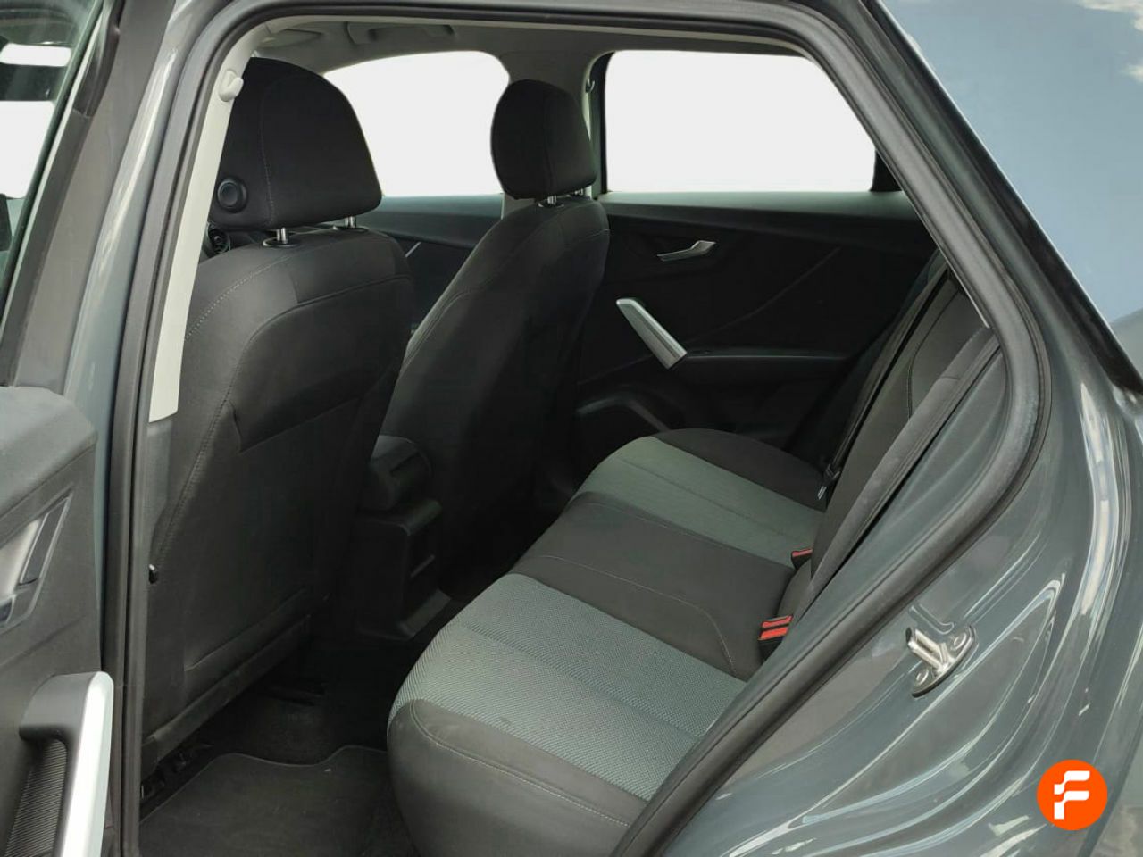 Foto Audi Q2 13