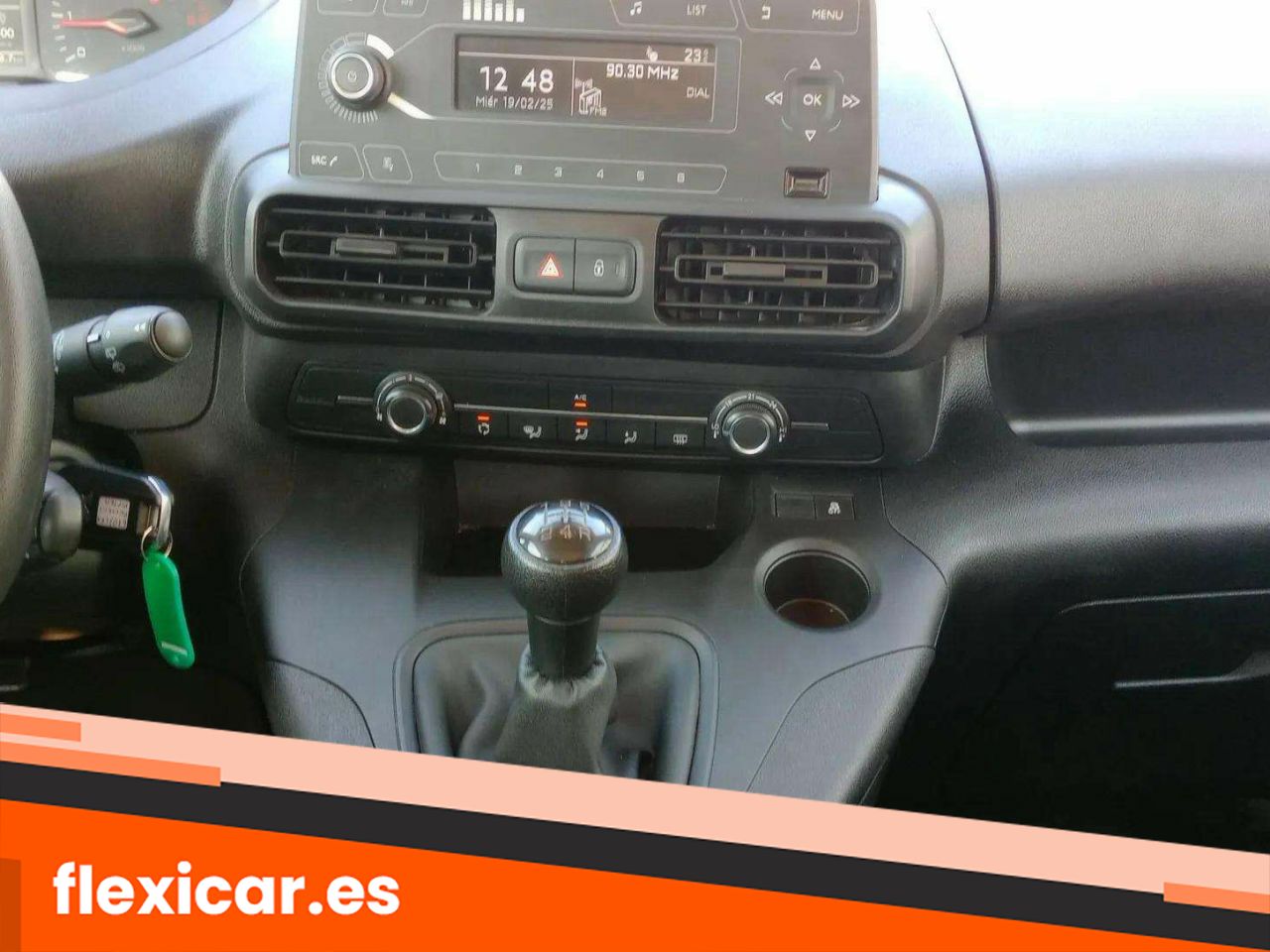 Foto Peugeot Rifter 13
