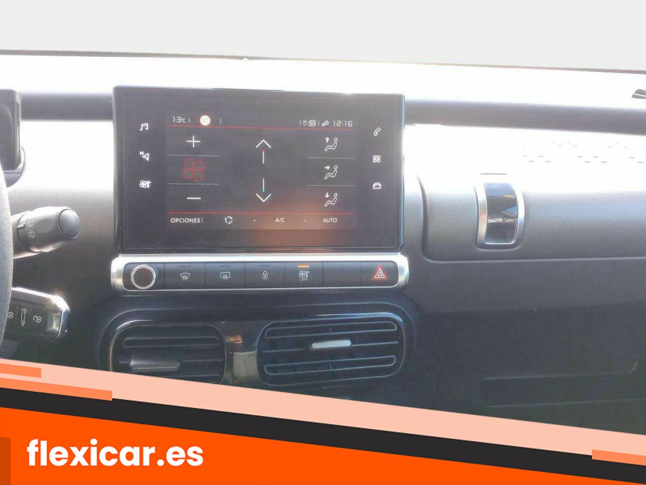 Foto Citroën C4 Cactus 16