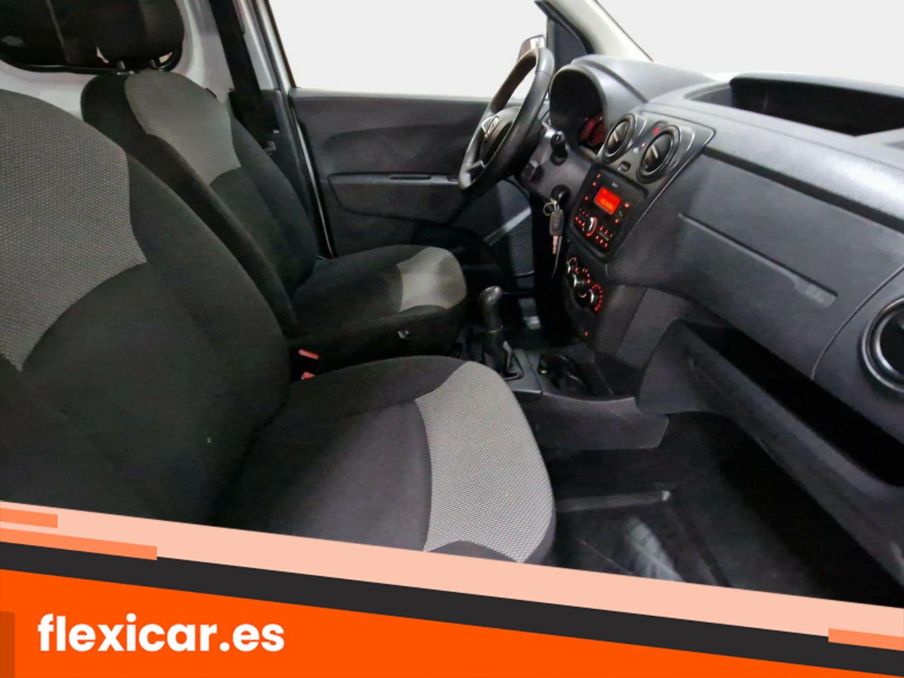 Foto Dacia Dokker 13