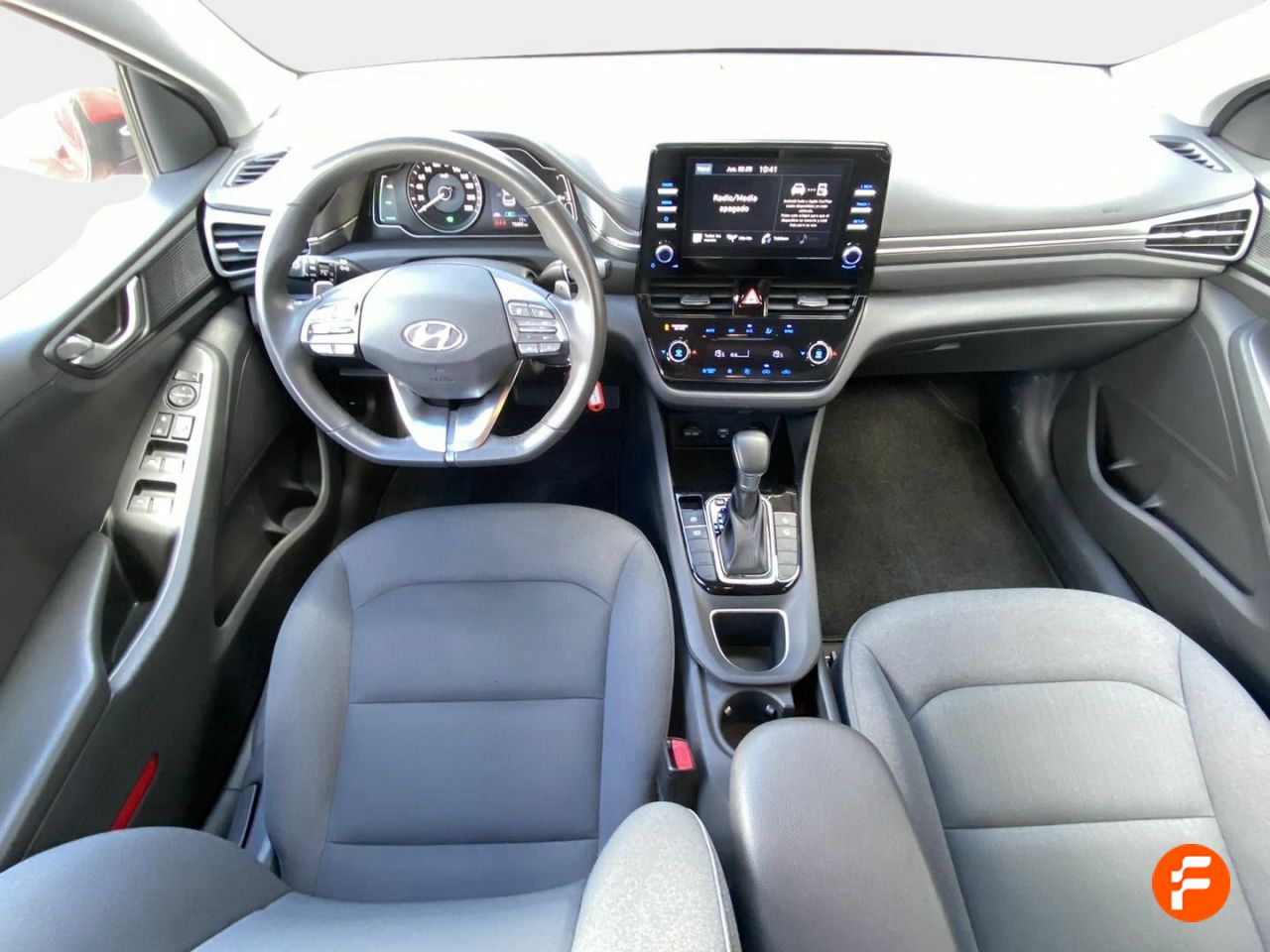Foto Hyundai IONIQ 10