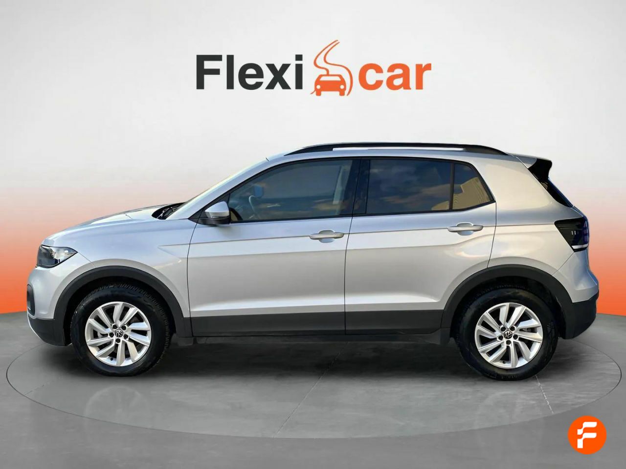 Foto Volkswagen T-Cross 4
