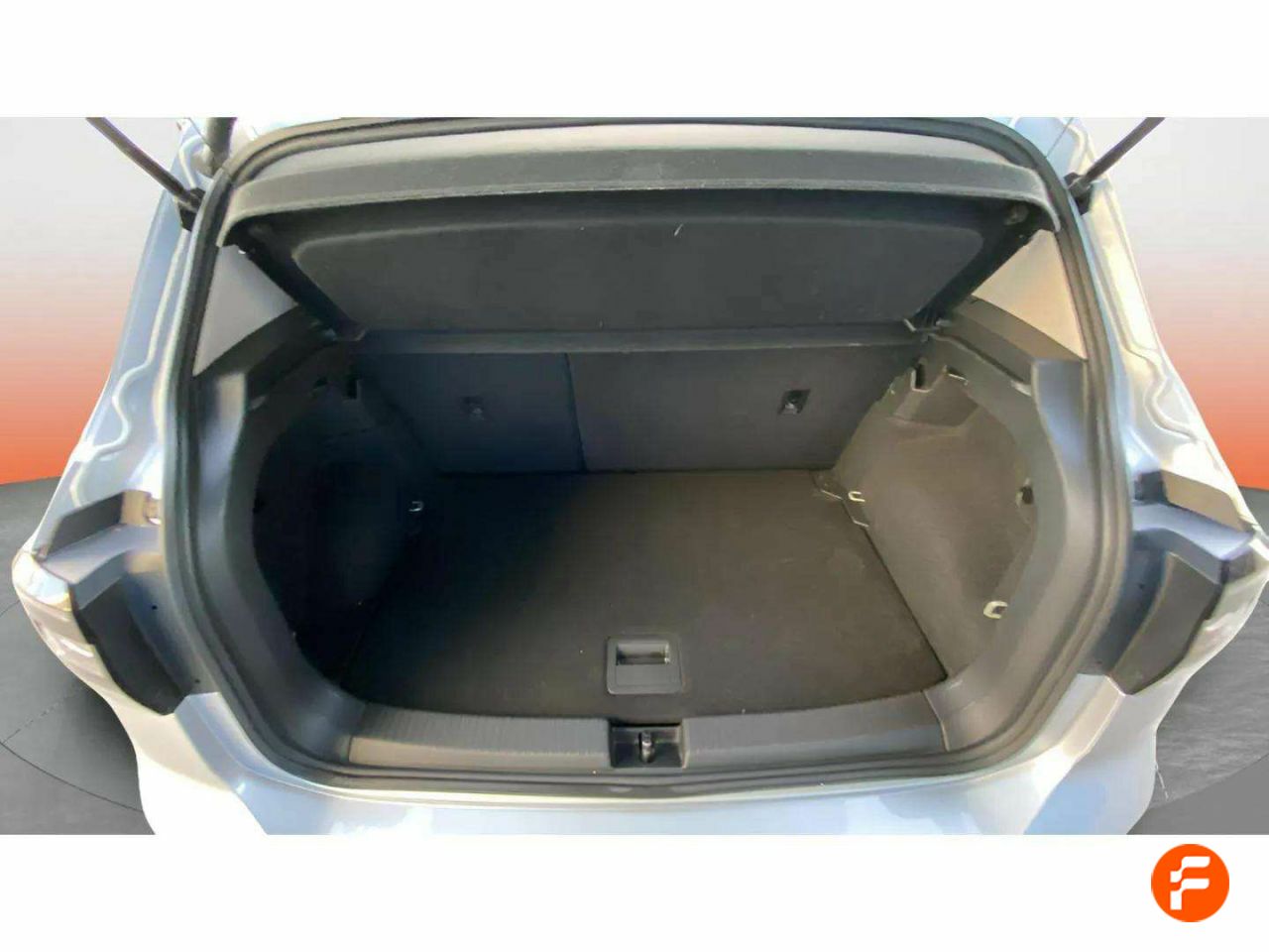 Foto Volkswagen T-Cross 16