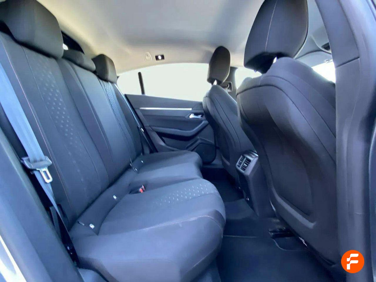 Foto Peugeot 508 13