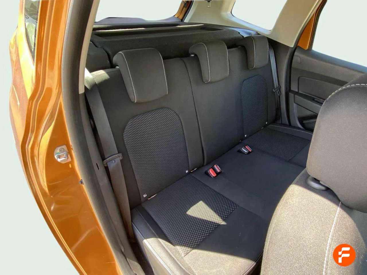 Foto Dacia Duster 14