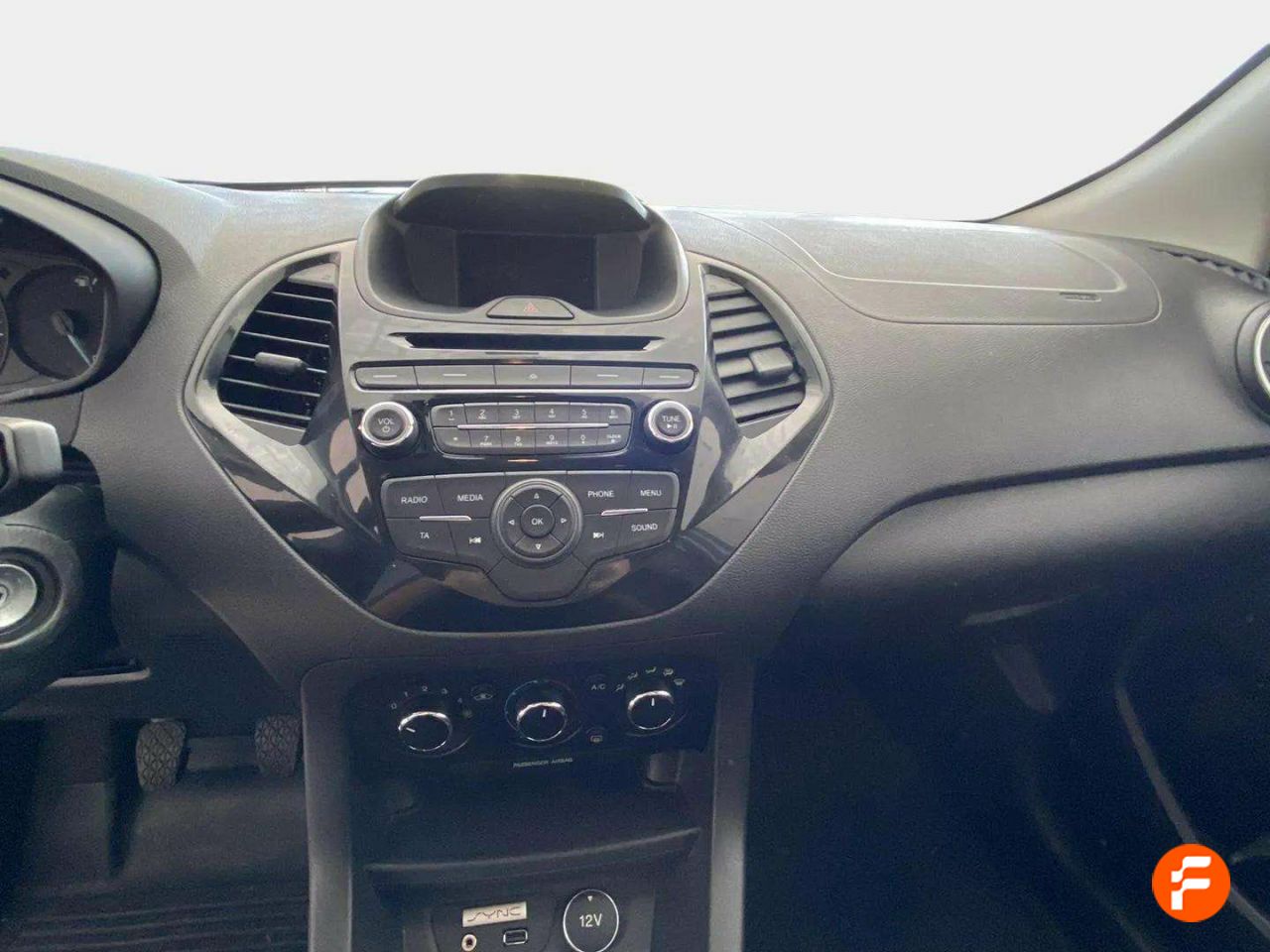 Foto Ford Ka 9