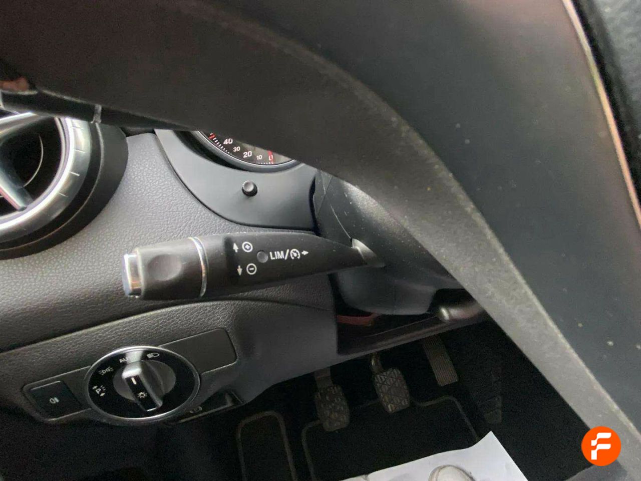 Foto Mercedes-Benz Clase CLA 23