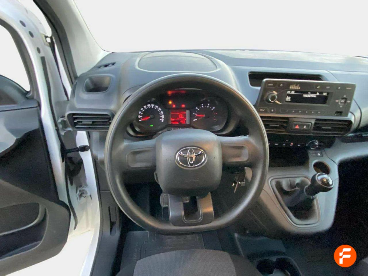 Foto Toyota Proace 8