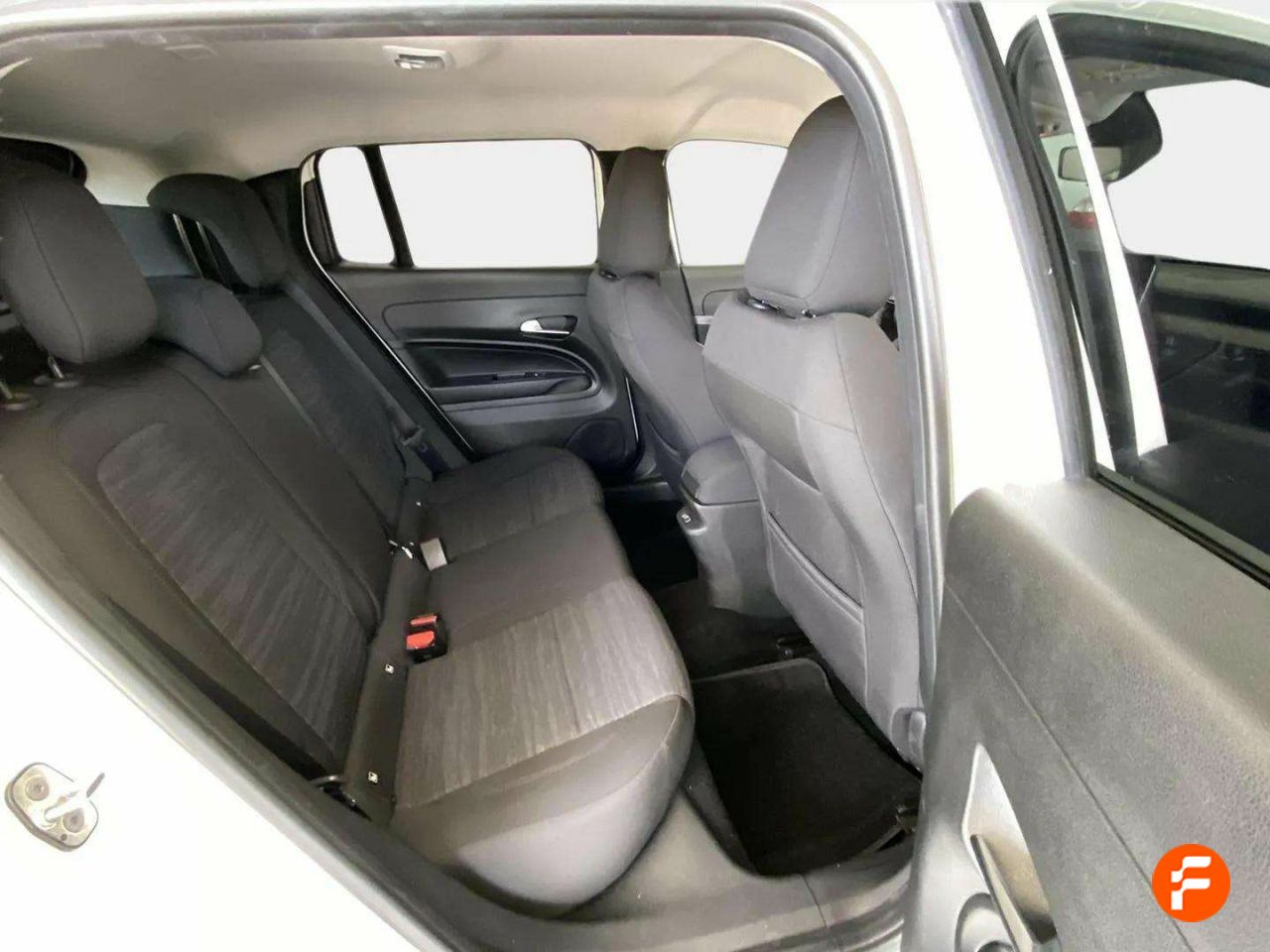 Foto Jeep Avenger 13
