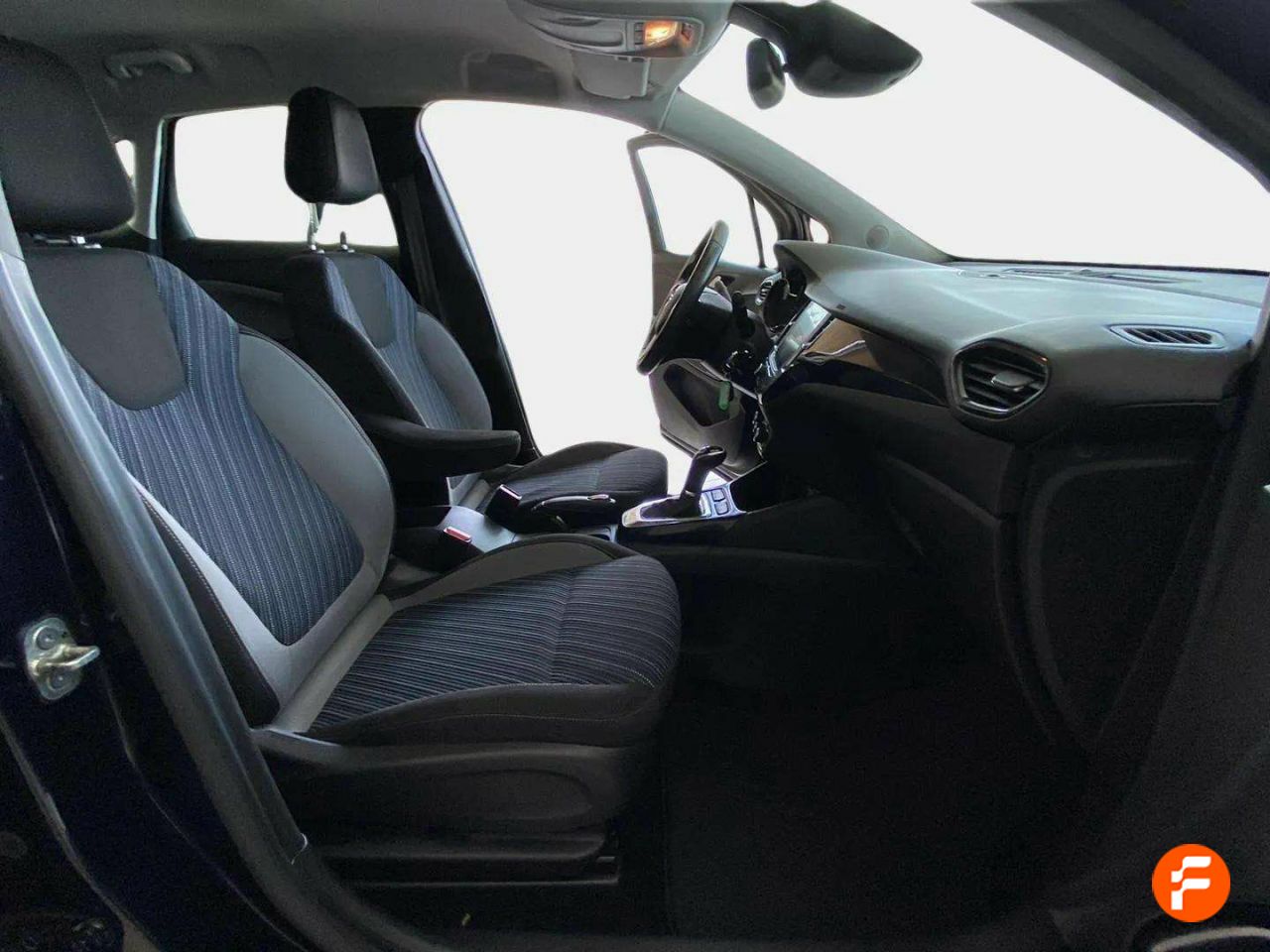Foto Opel Crossland X 12