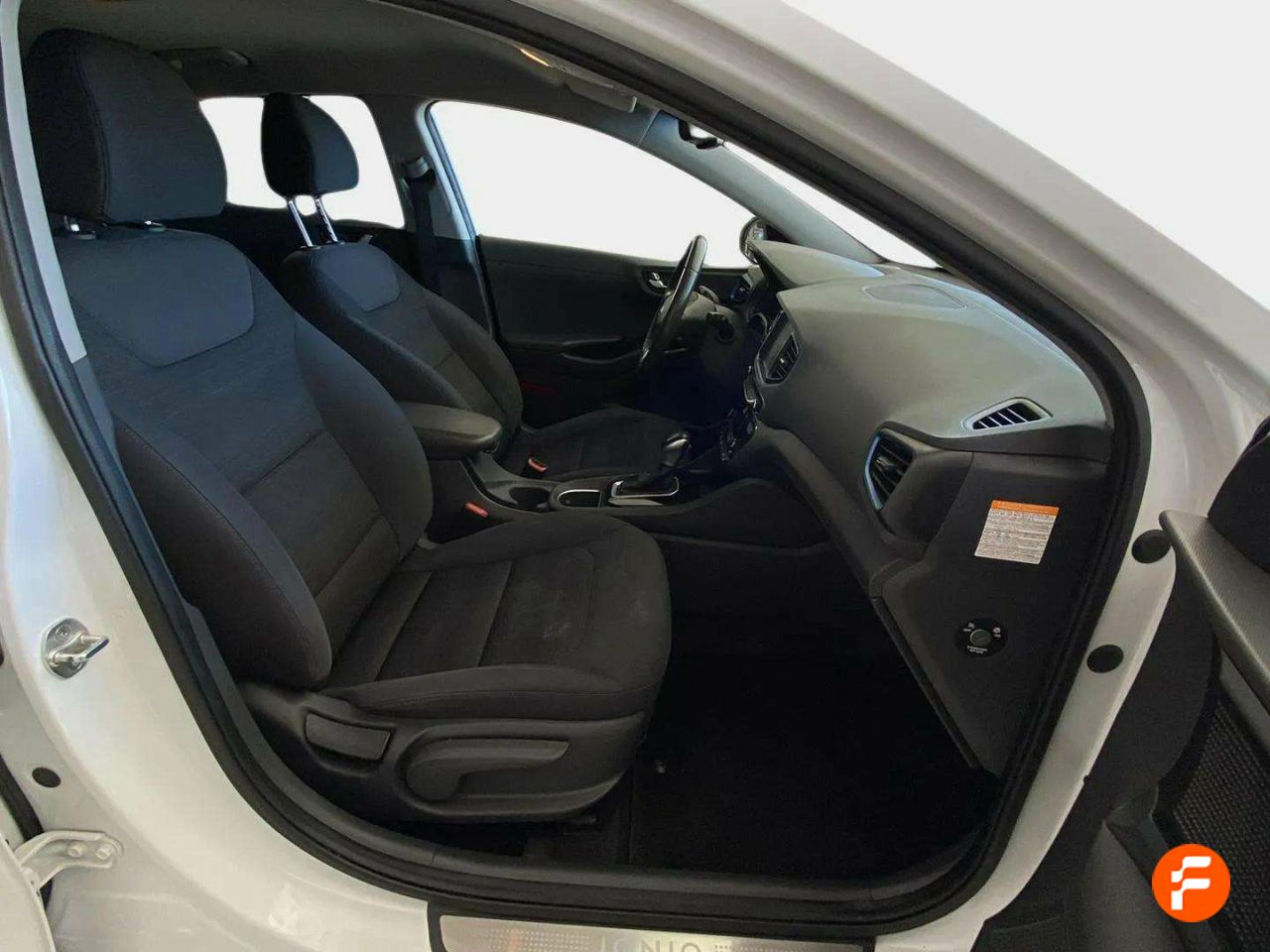 Foto Hyundai IONIQ 12