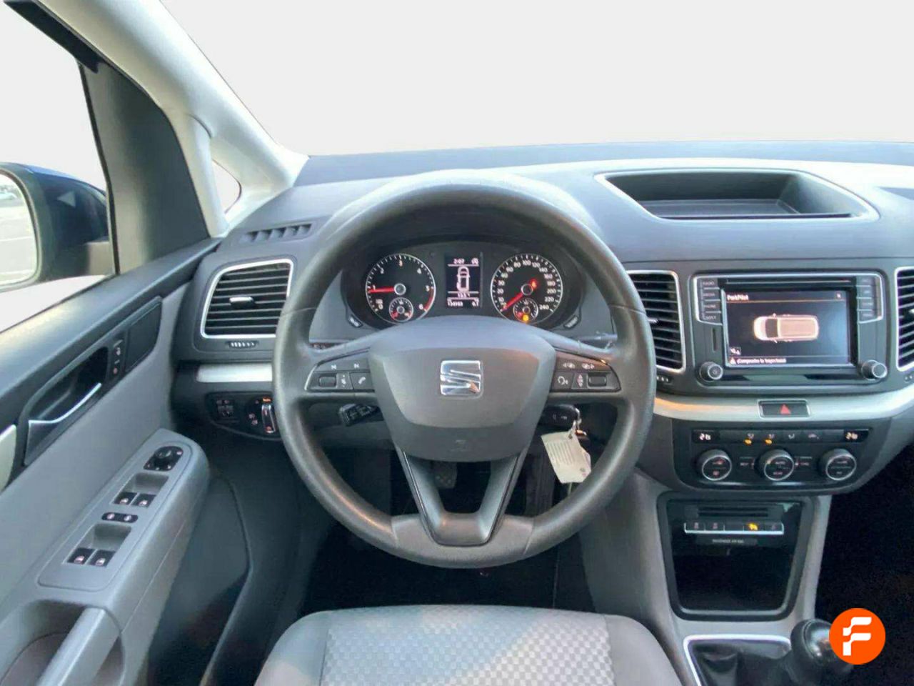 Foto Seat Alhambra 10