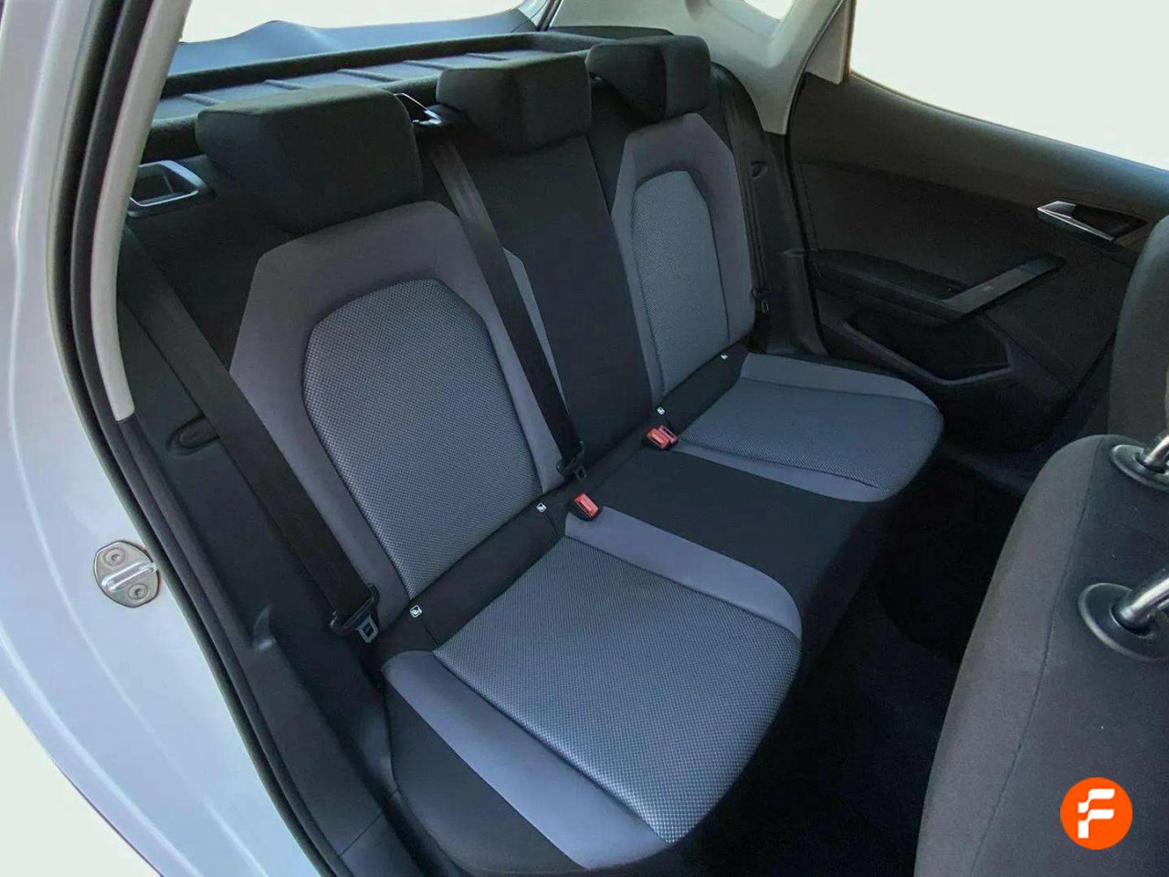 Foto Seat Arona 17
