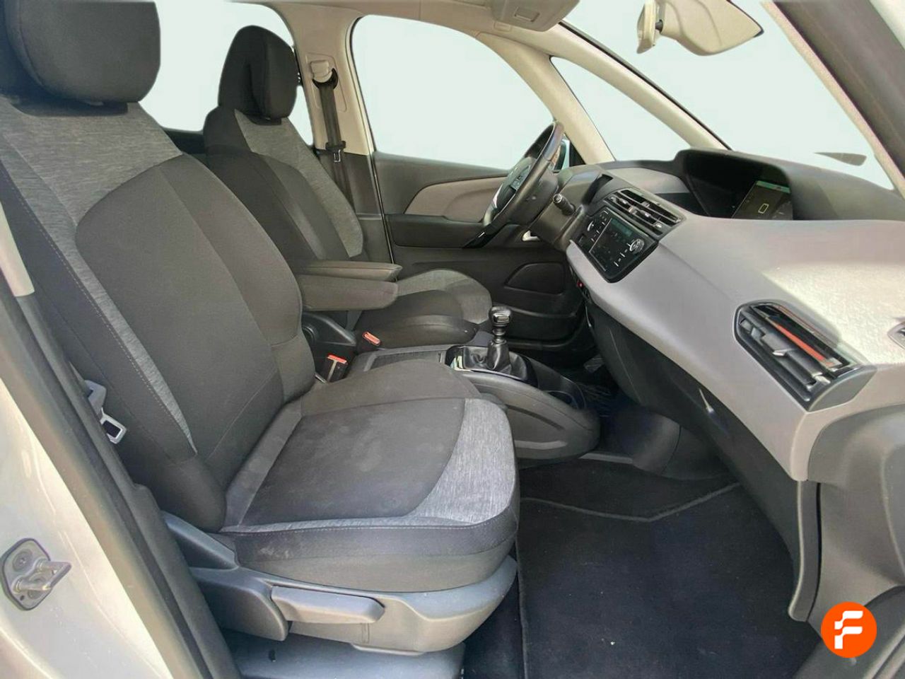 Foto Citroën Grand C4 SpaceTourer 10