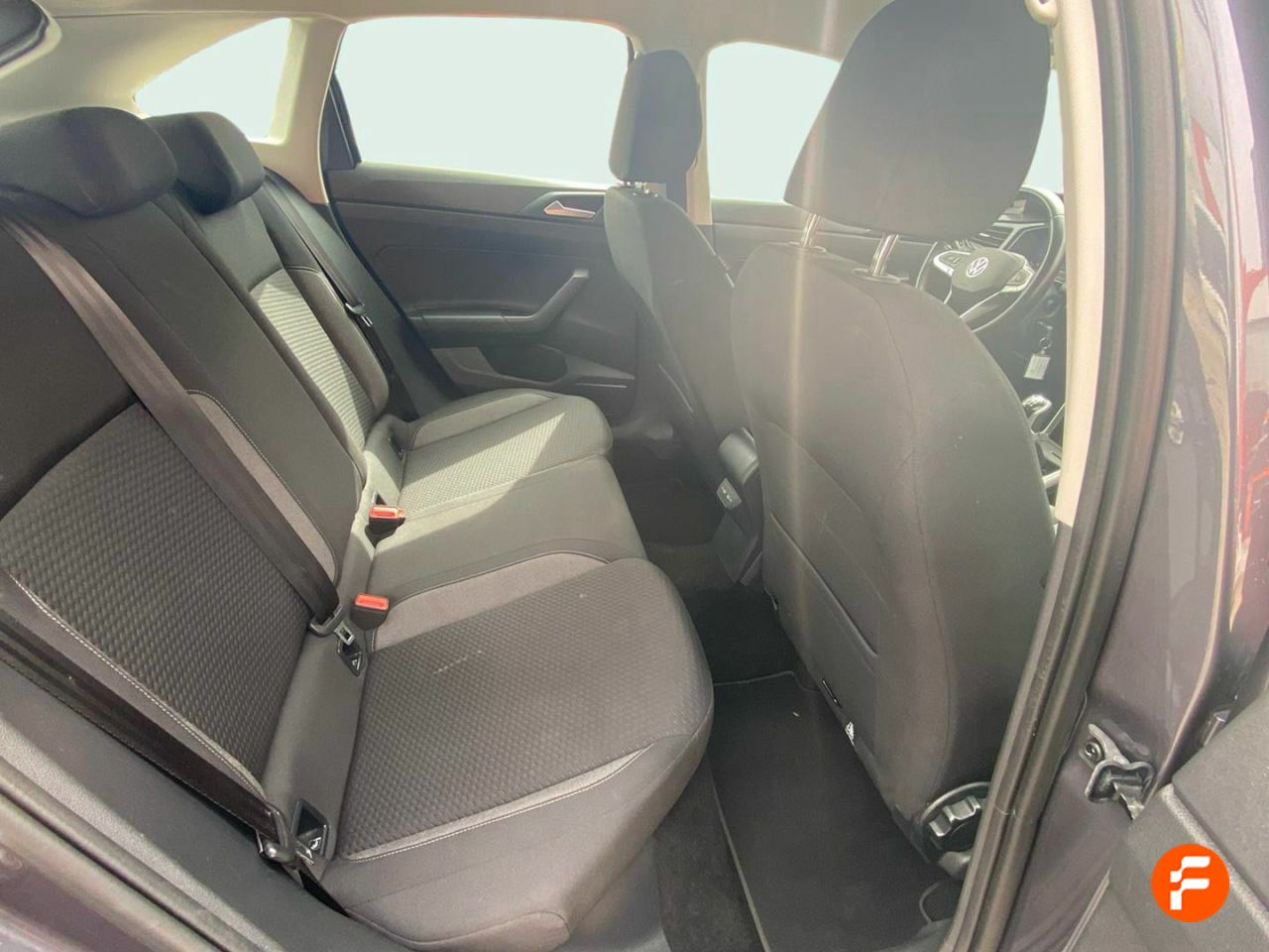 Foto Volkswagen Taigo 12