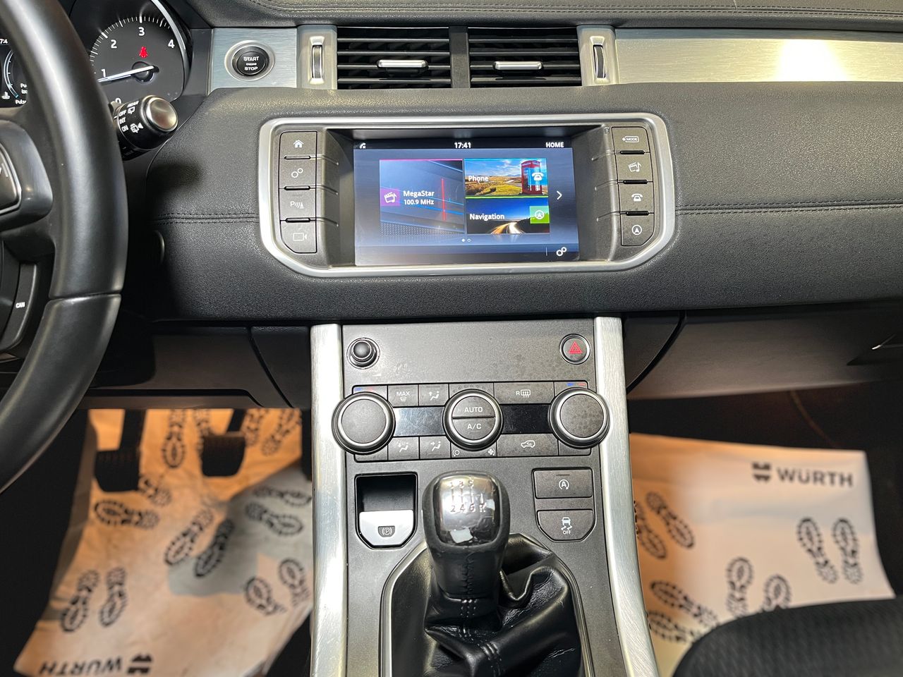 Foto Land-Rover Range Rover Evoque 18