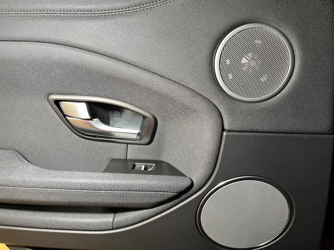 Foto Land-Rover Range Rover Evoque 27