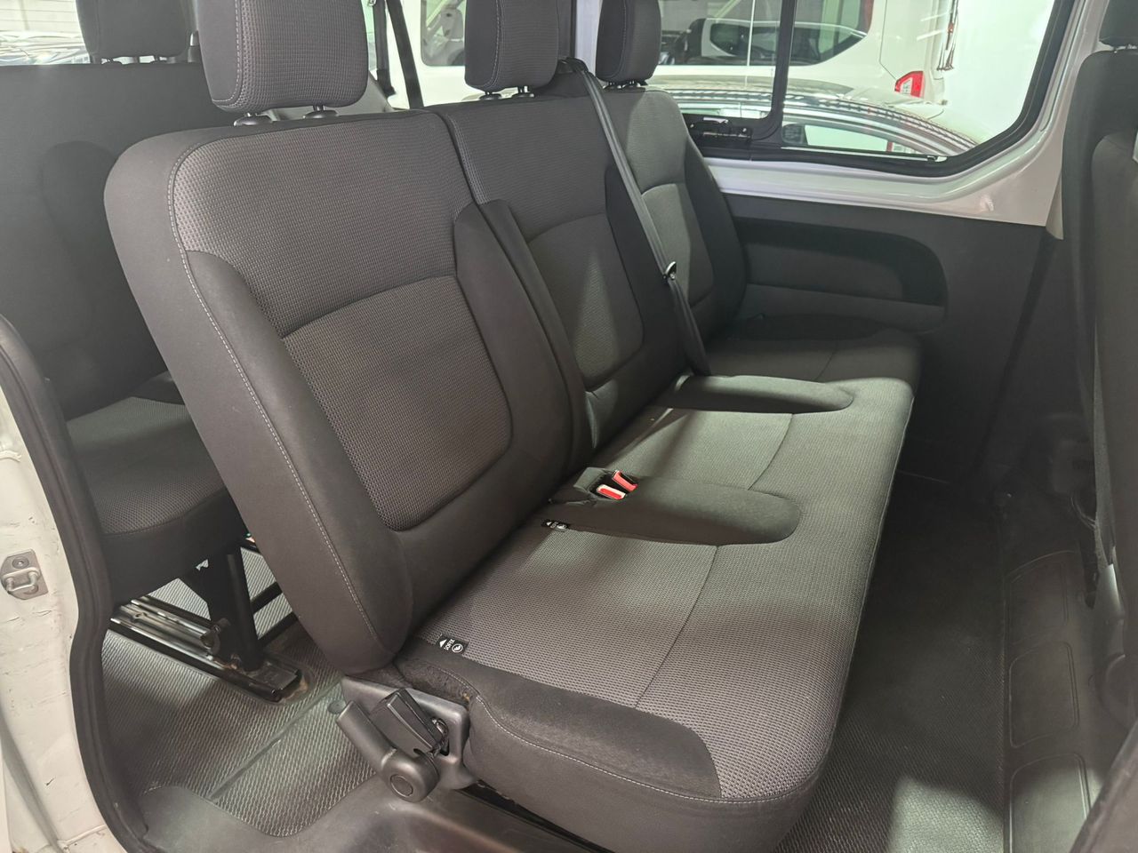Foto Renault Trafic 9