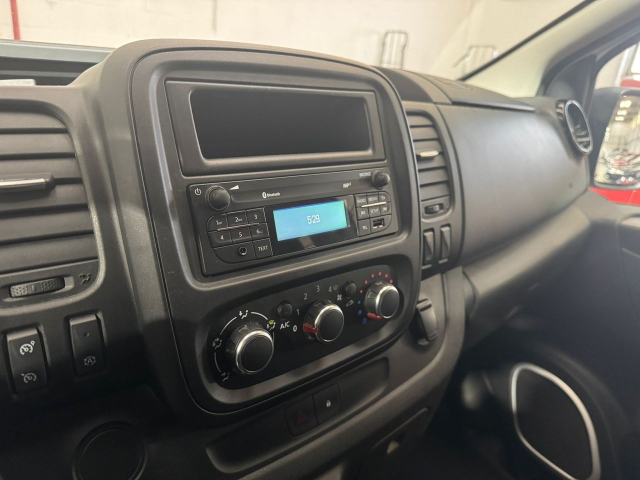 Foto Renault Trafic 14