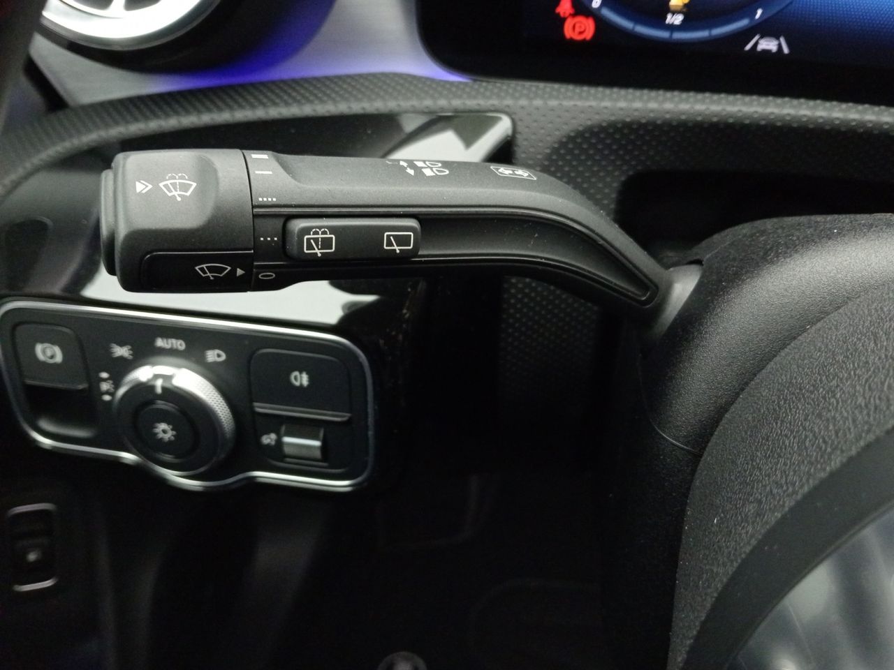 Foto Mercedes-Benz Clase CLA 18