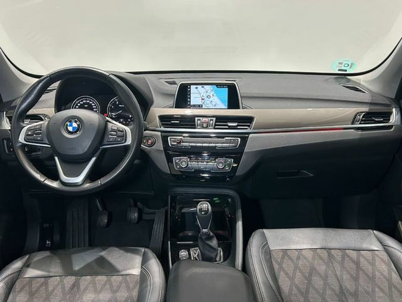 Foto BMW X1 7