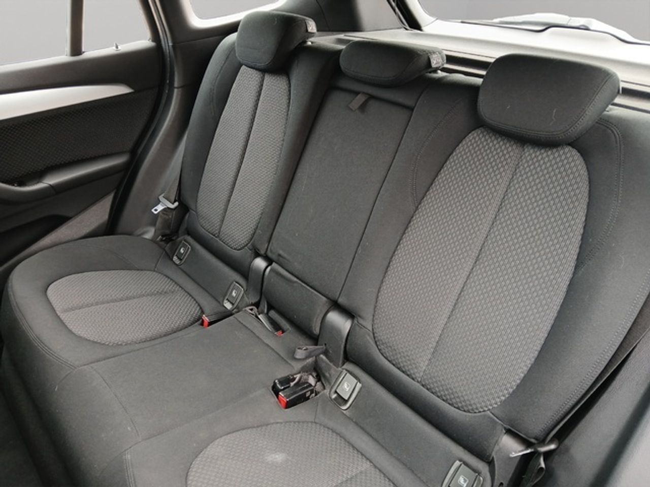 Foto BMW X1 9