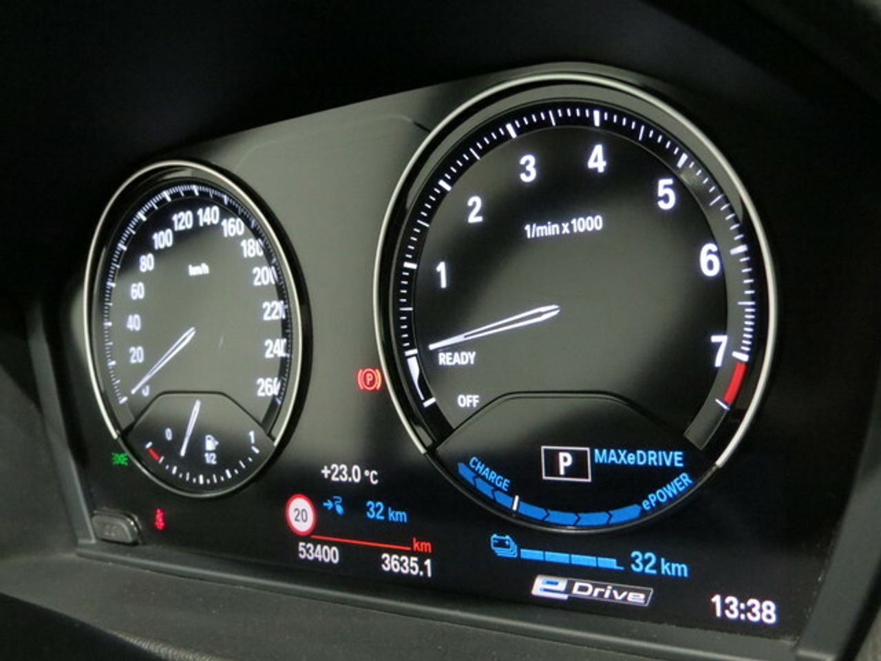 Foto BMW X1 14