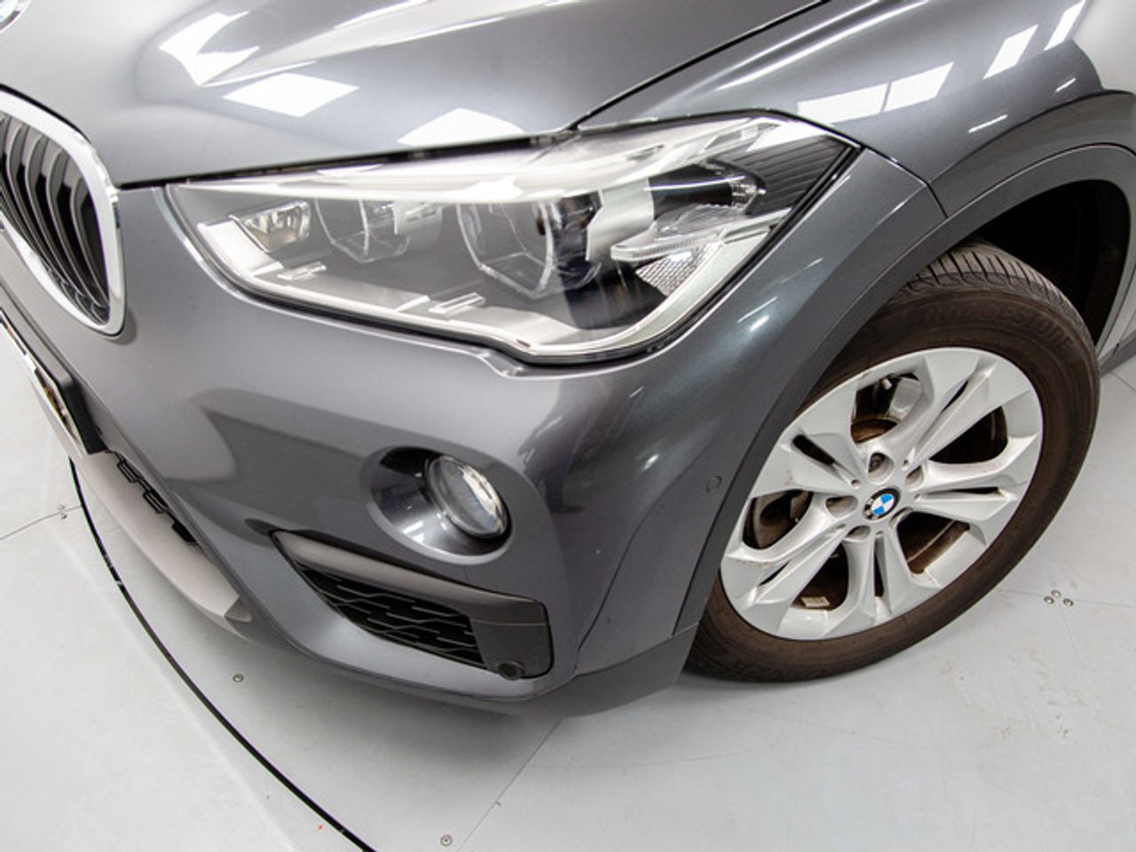 Foto BMW X1 6