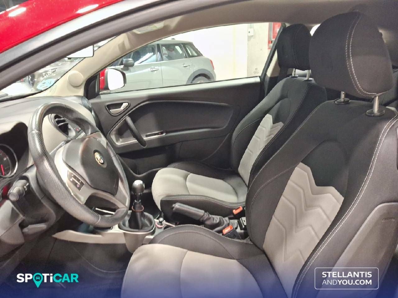 Foto Alfa Romeo Mito 9