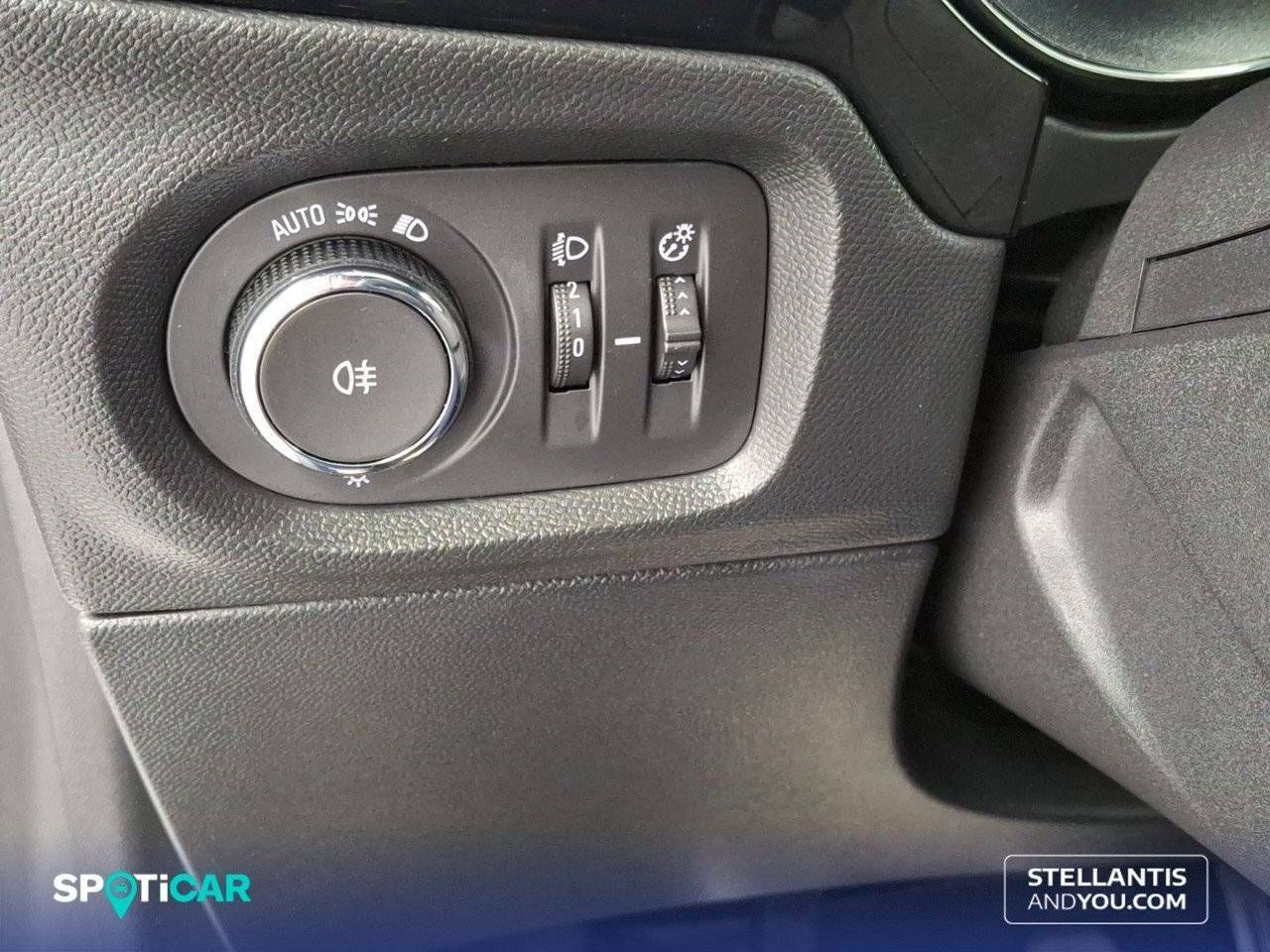 Foto Opel Corsa 15