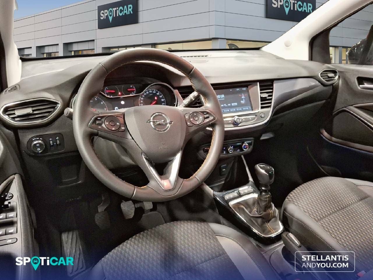 Foto Opel Crossland X 8