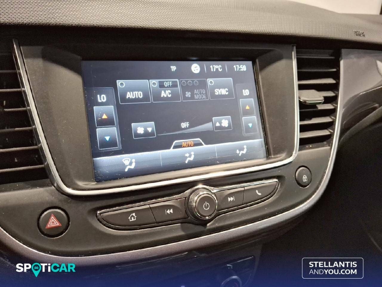 Foto Opel Crossland X 16