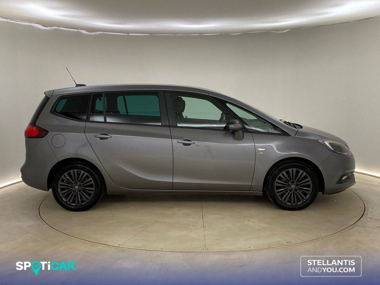 Foto Opel Zafira 4