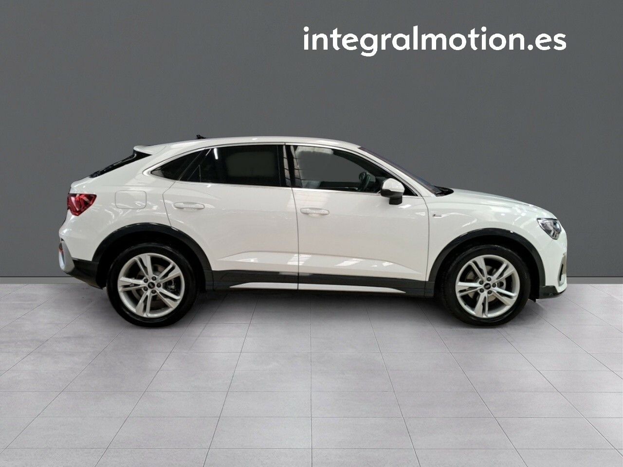 Foto Audi Q3 26