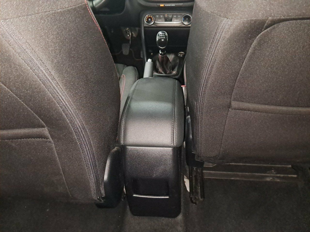 Foto Ford Fiesta 21