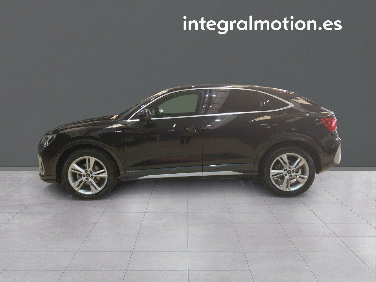 Foto Audi Q3 24