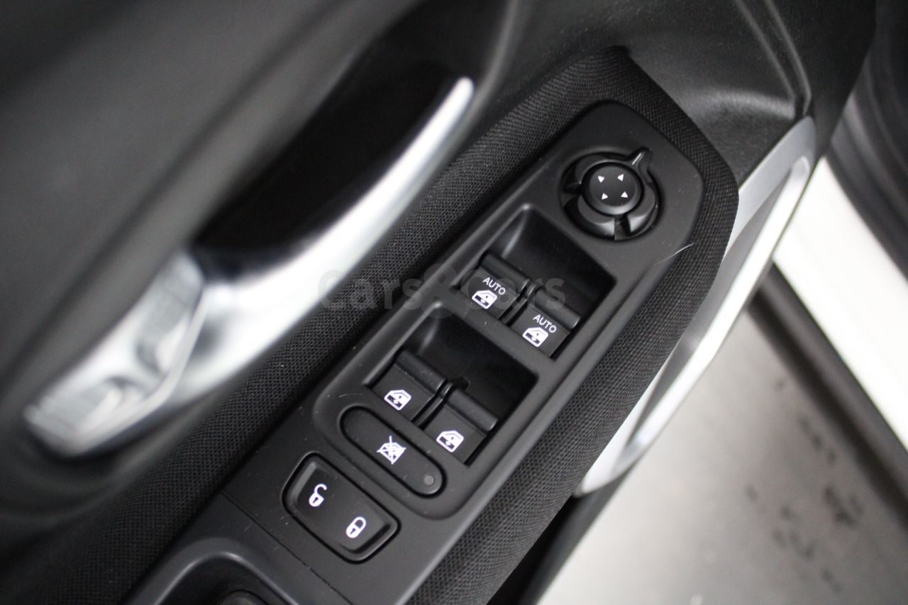 Foto Jeep Renegade 10