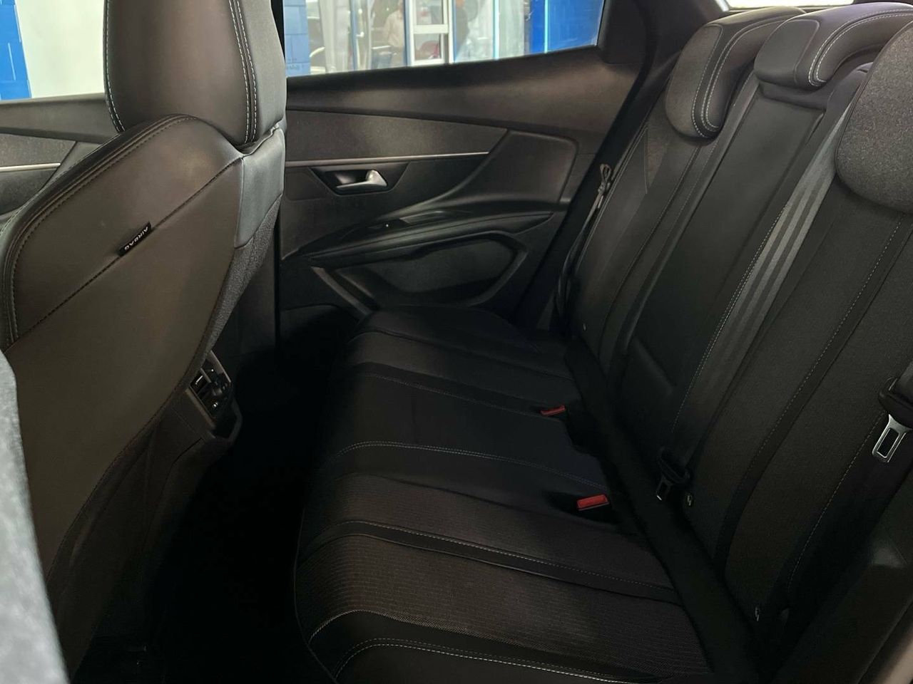Foto Peugeot 3008 10