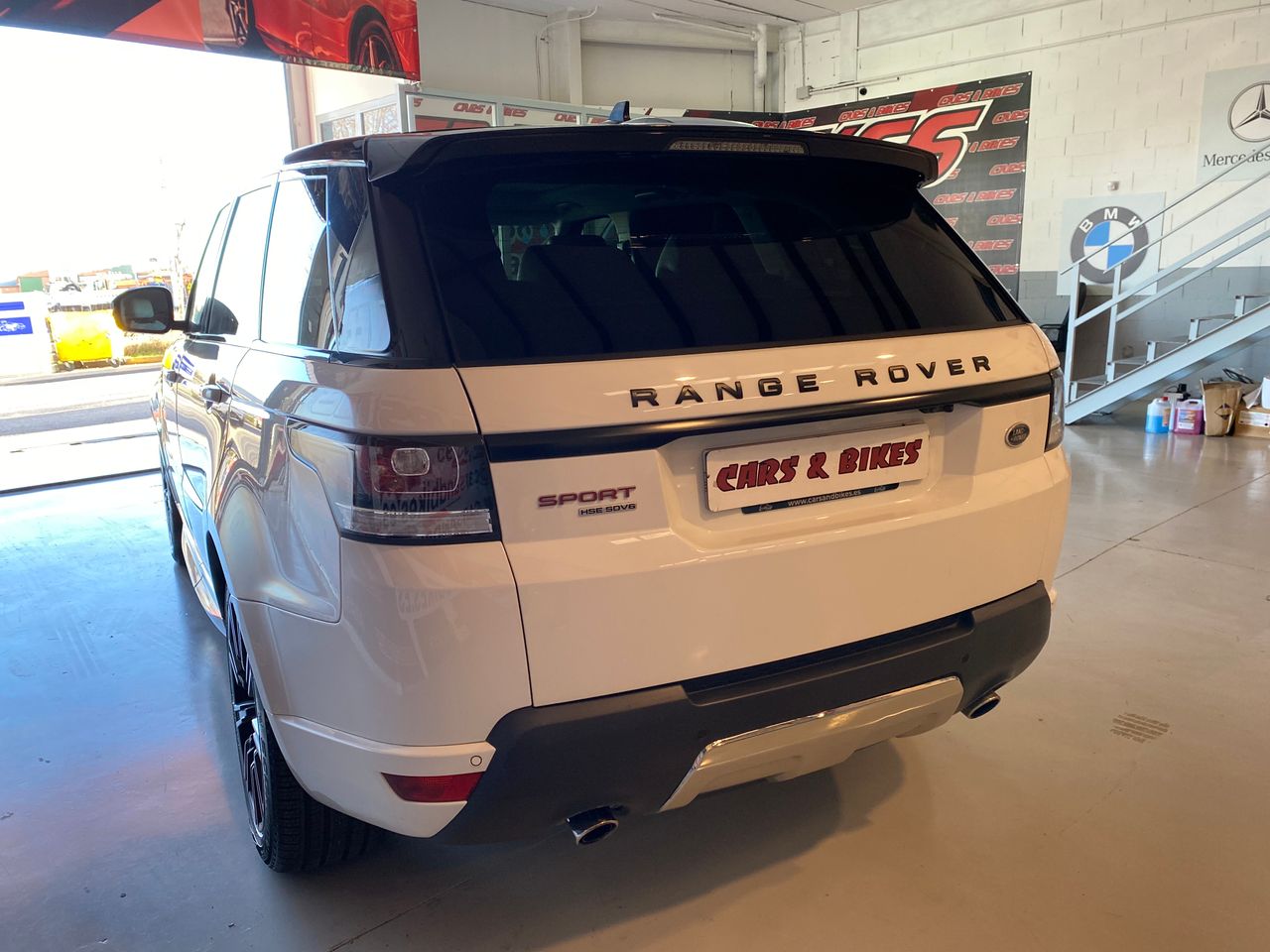 Foto Land-Rover Range Rover Sport 14