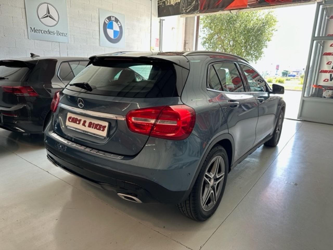 Foto Mercedes-Benz Clase GLA 13