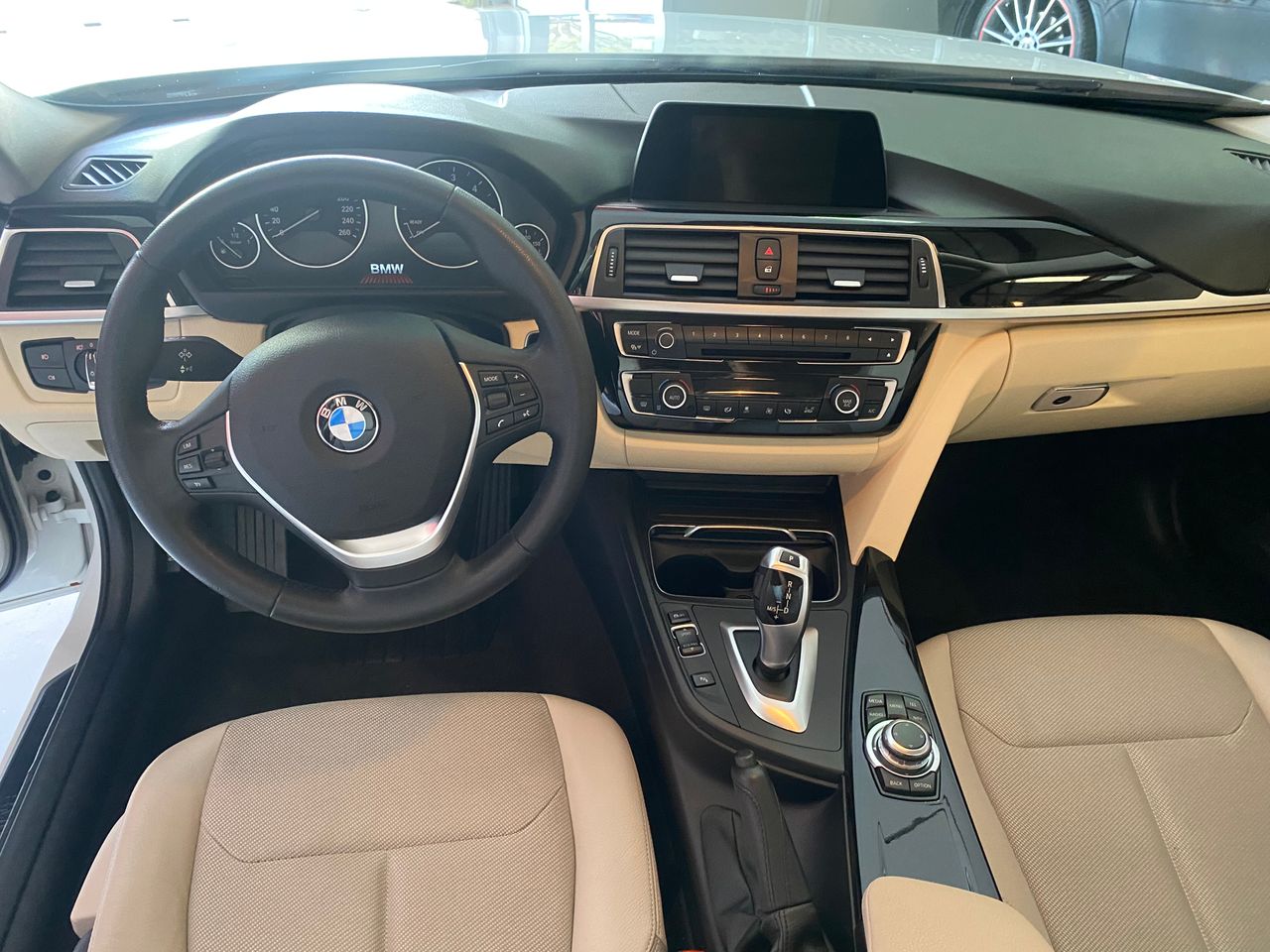 Foto BMW Serie 3 18
