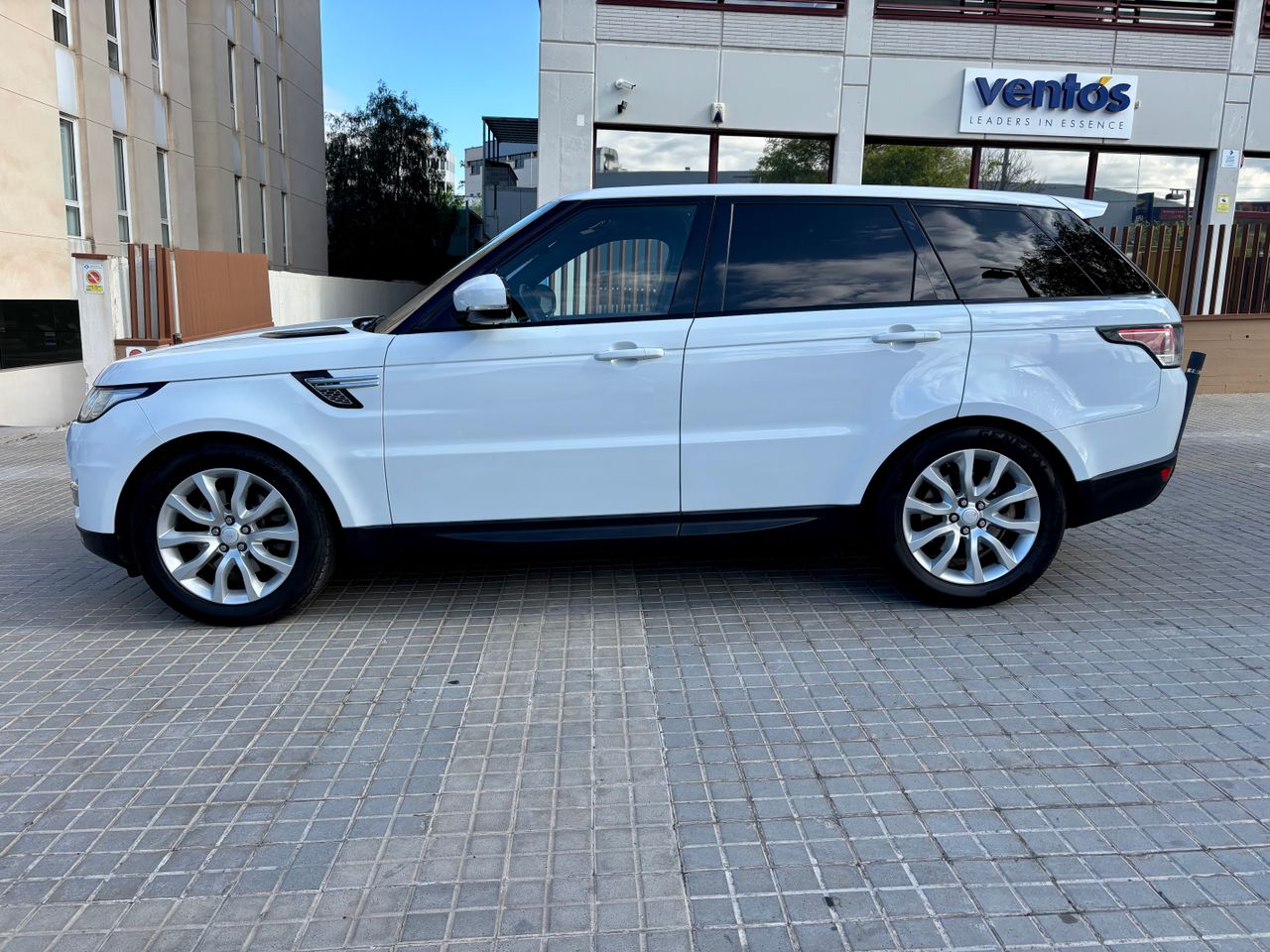 Foto Land-Rover Range Rover Sport 3