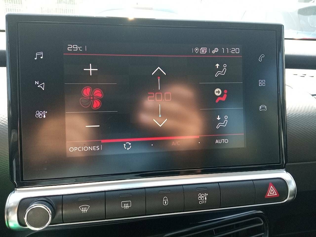 Foto Citroën C4 Cactus 18
