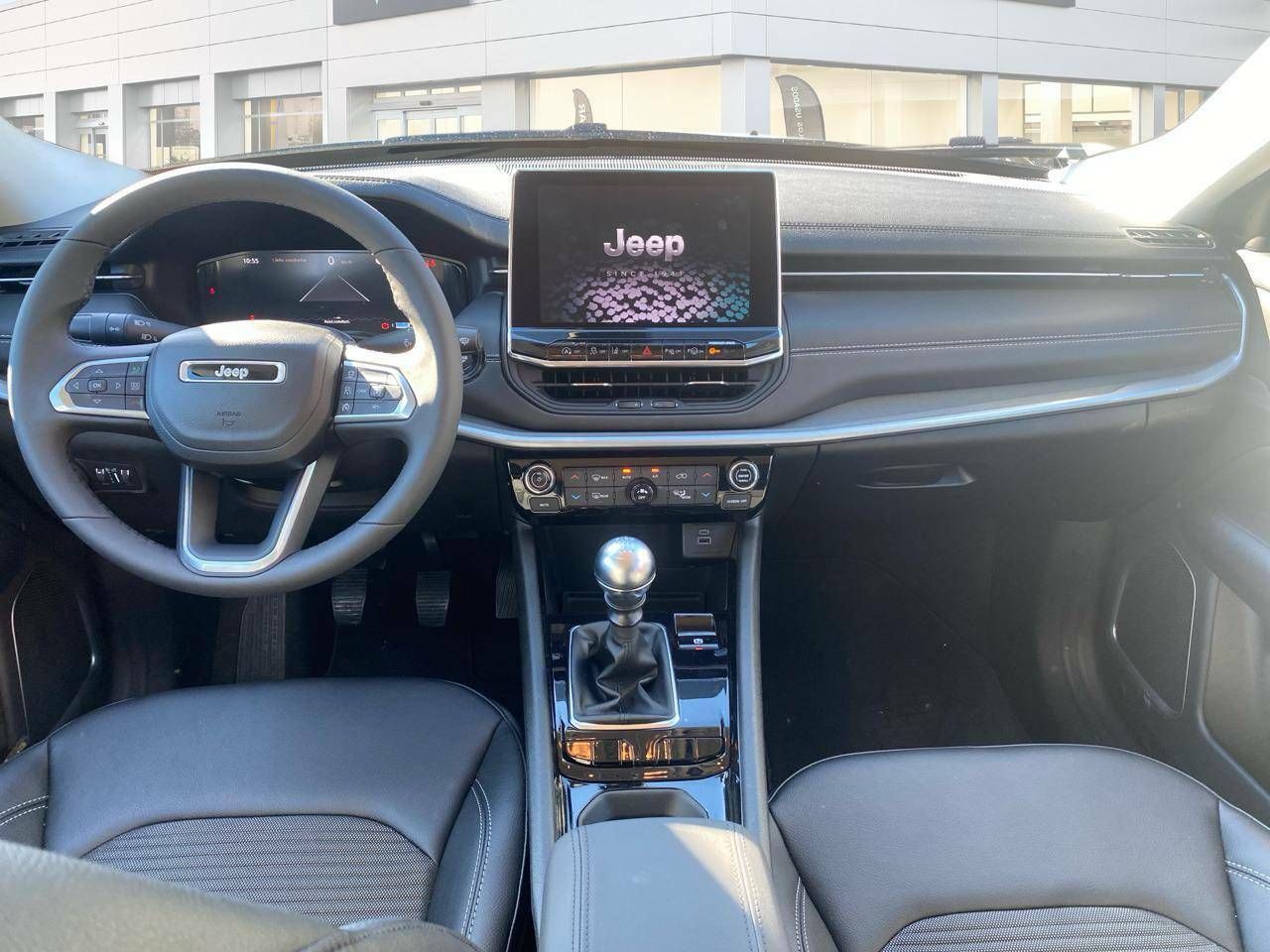 Foto Jeep Compass 11
