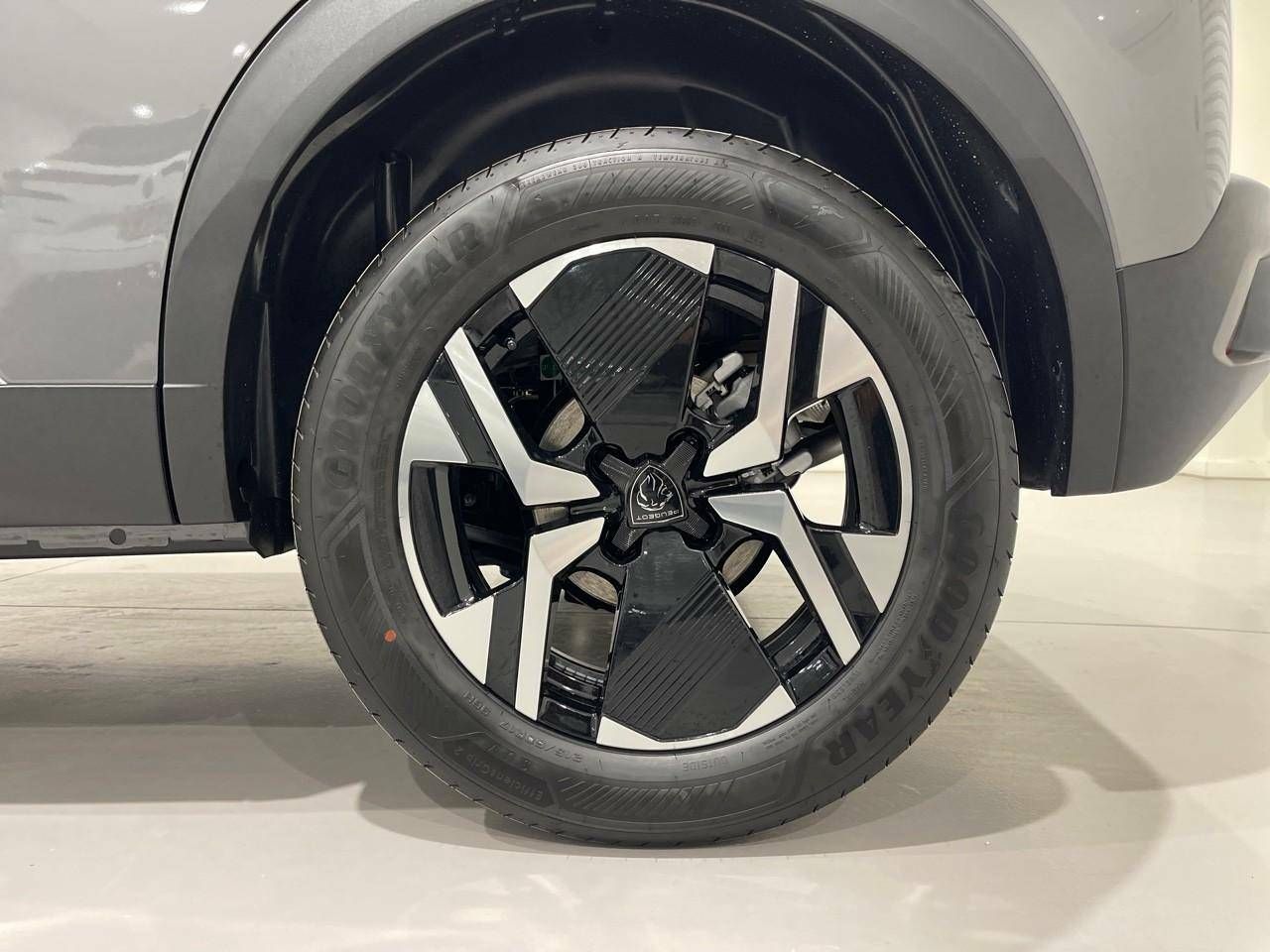 Foto Peugeot 2008 19