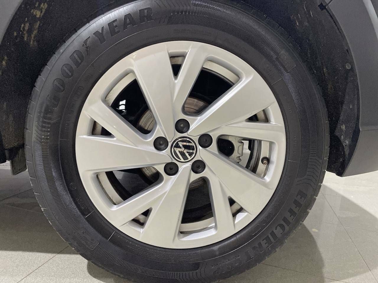 Foto Volkswagen Taigo 11