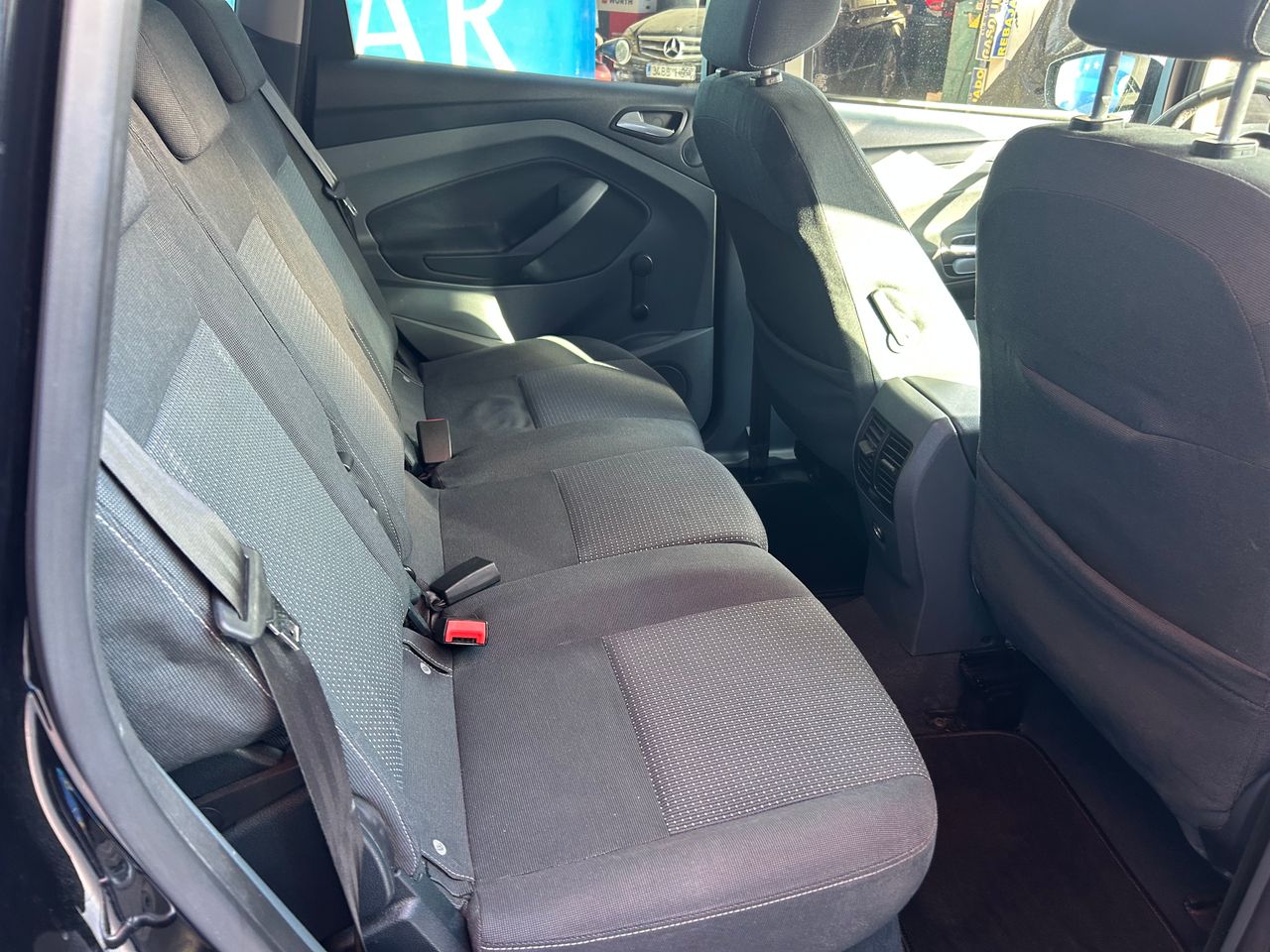 Foto Ford C-Max 27
