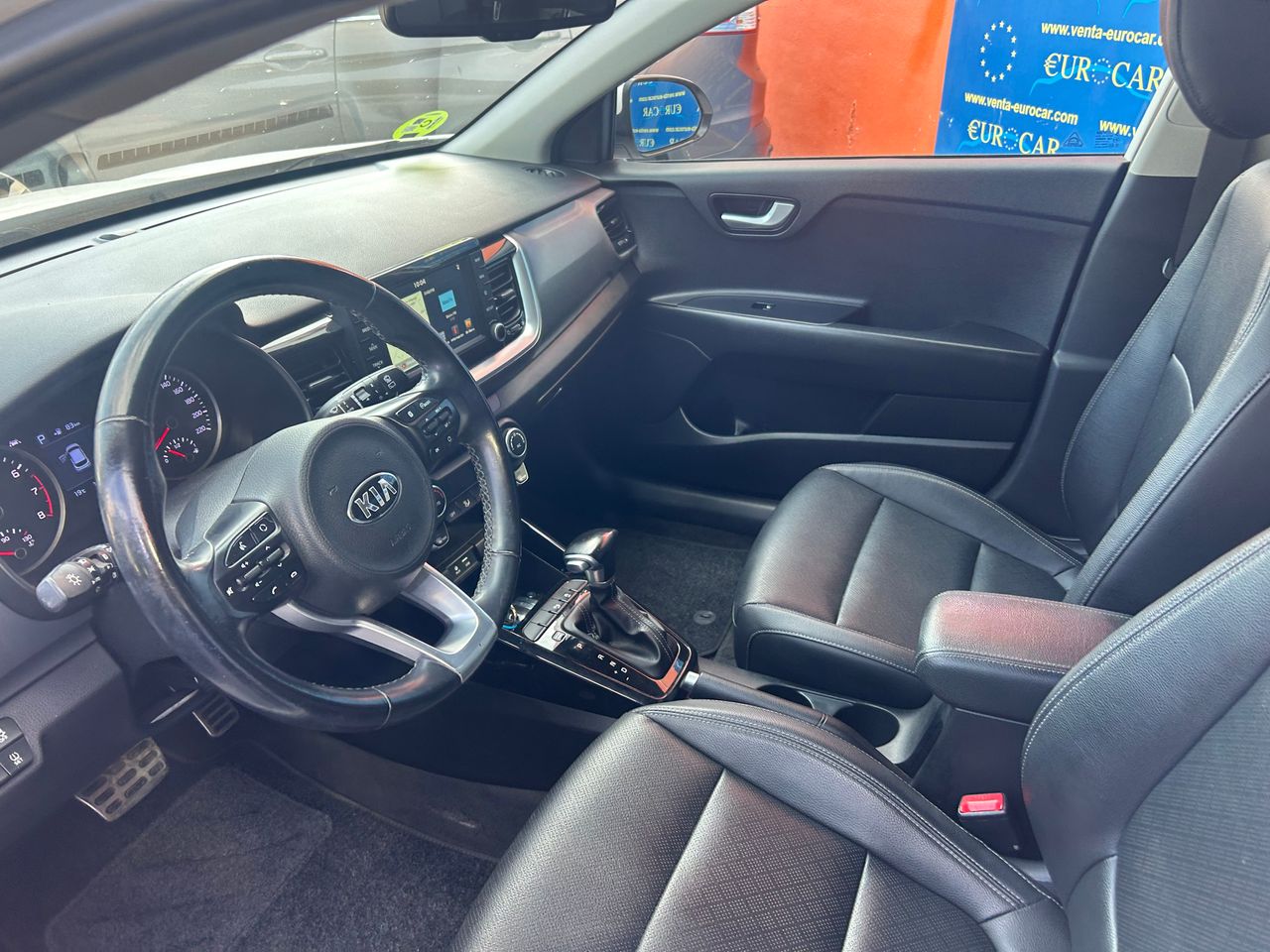 Foto Kia Stonic 15