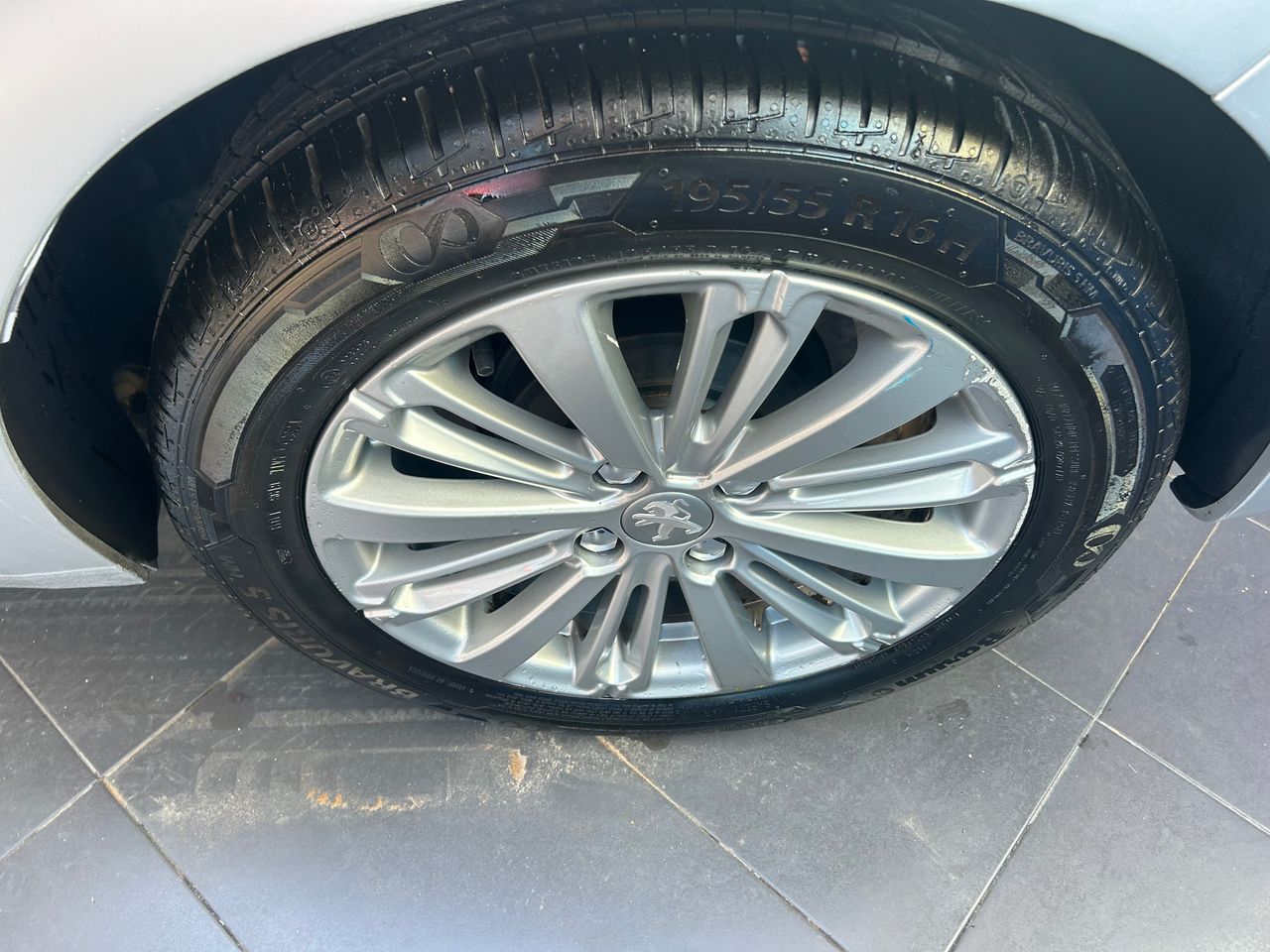Foto Peugeot 206 + 19